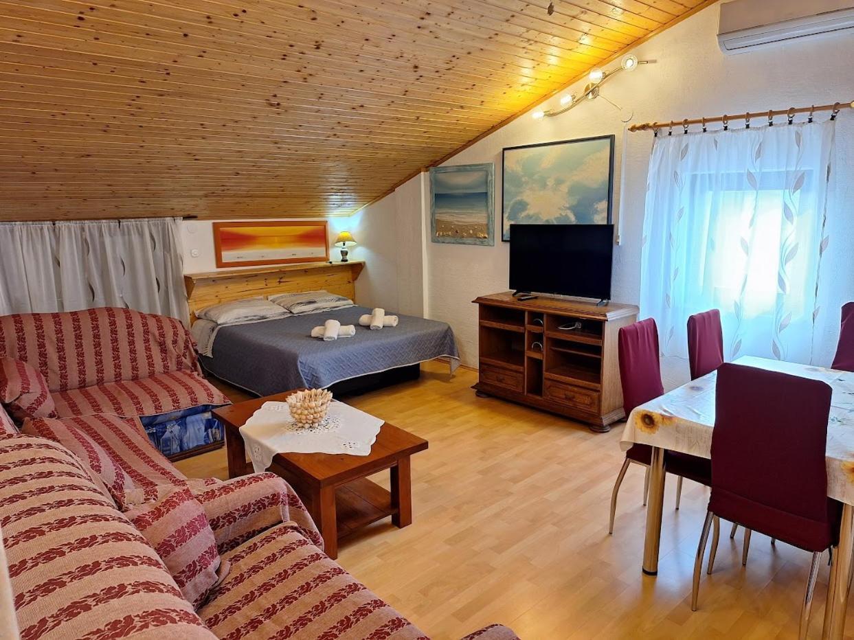 Apartments Alex Rovinj Kamer foto